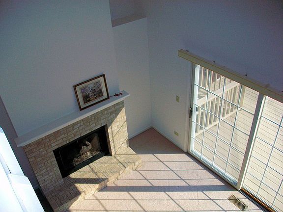 High Ceilings & Fireplace