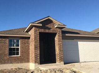 1640 Nolte Farms Dr, Seguin, TX 78155