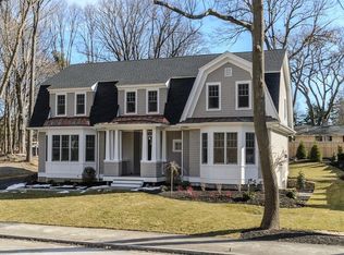 652 Washington St, Wellesley, MA 02482