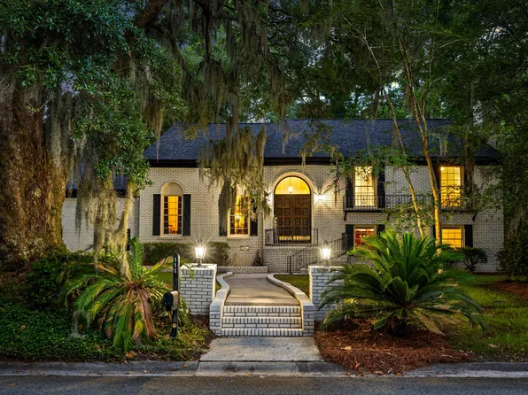 111 Seven Oaks Ln, Summerville, SC 29485