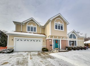 350 S Poplar Ave, Elmhurst, IL 60126