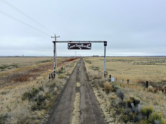 2nd image of 61687 Lawen Rd