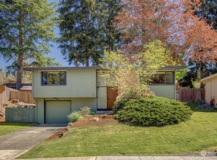 52 158th Pl SE, Bellevue, WA