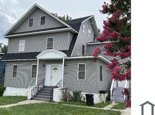 3811 Barrington Rd #1R, Baltimore, MD 21215