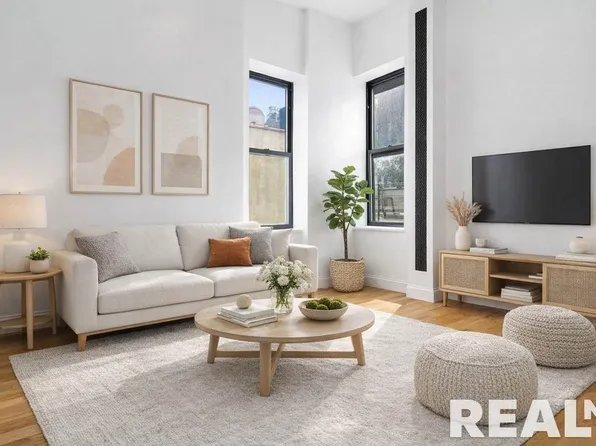 284 Mulberry Street image 1 of 5