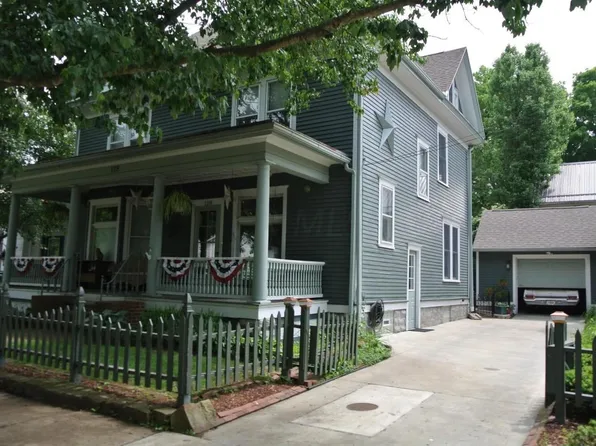 128 Cherry St, Granville, OH 43023