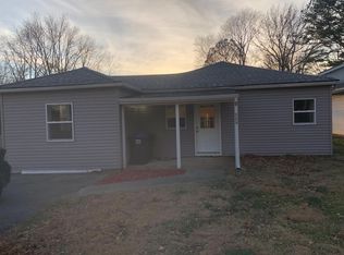 509 S Breidecker St, Columbia, IL 62236