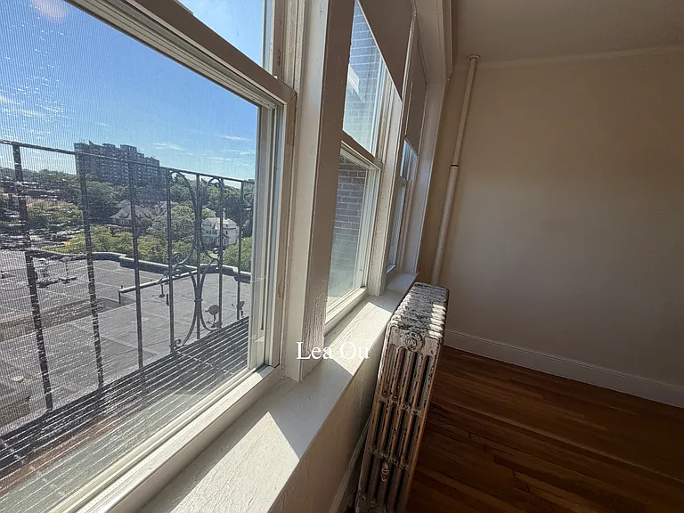 1820 Commonwealth Ave #6 — Photo 4