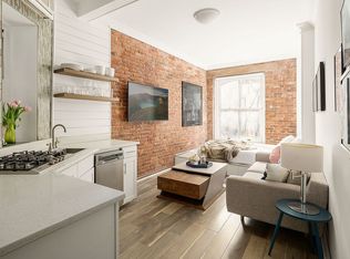 77 Perry St FRONT 1-A, Manhattan, NY 10014