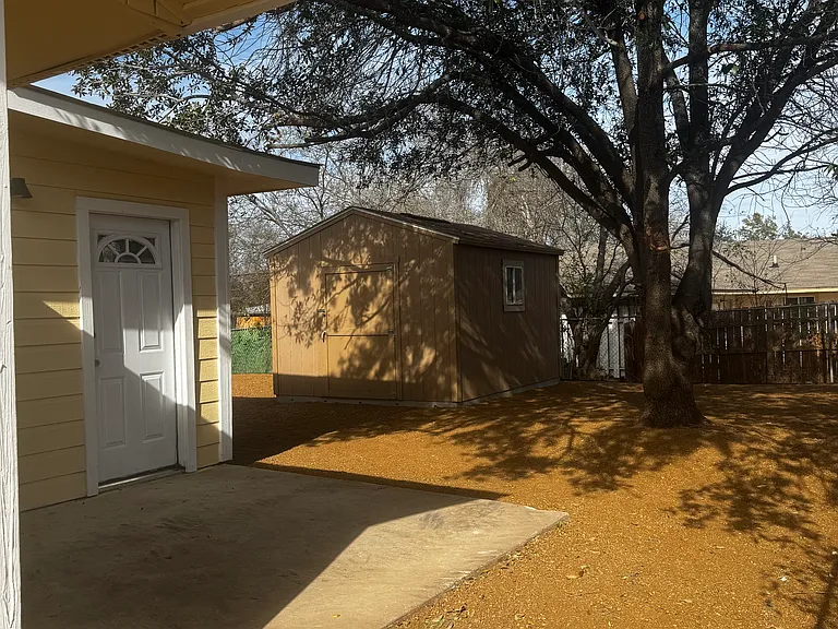 4603 Guadalajara Dr — Photo 9