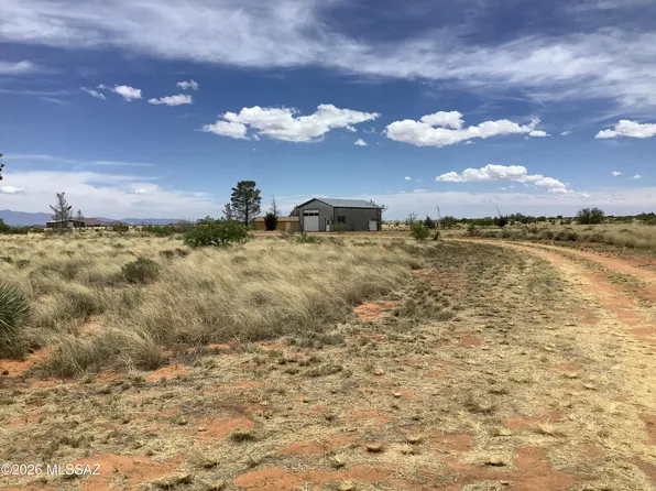 332 W Windsong Ln, Pearce, AZ 85625