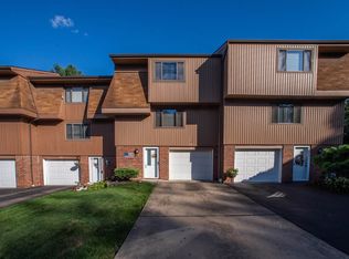 50 Freedom Dr N, Bridgeville, PA 15017
