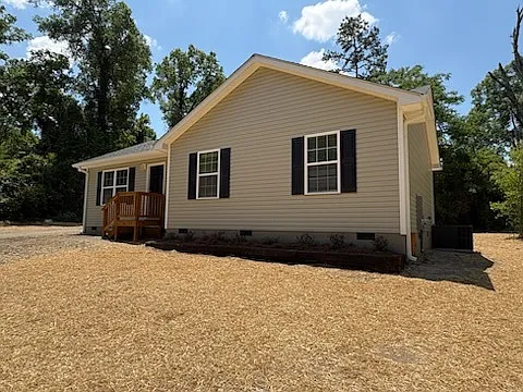 403 Covington St — Photo 3