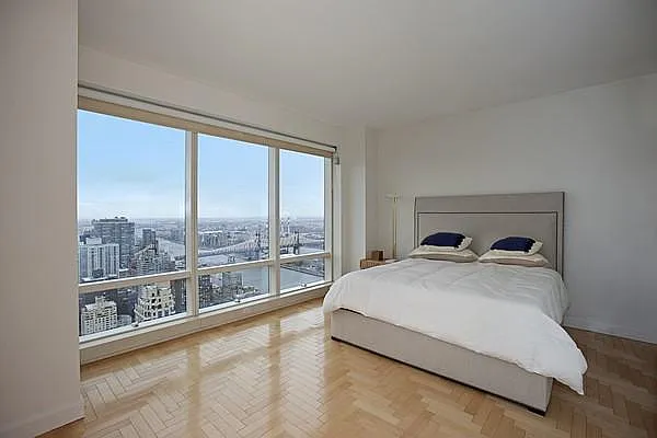 Sold by Keller Williams NYC | media 6