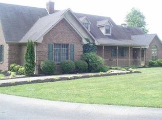 2223 Valley Creek Rd, Elizabethtown, KY 42701