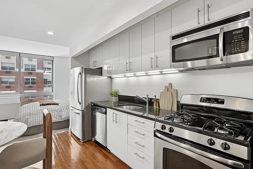 225 Schermerhorn Street — Photo 3