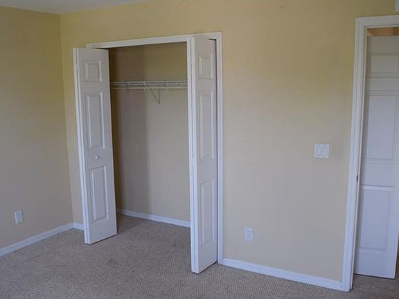 4th image of 11443 Village Brook Dr