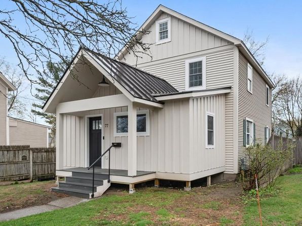77 Manhattan Drive, Burlington, VT 05401