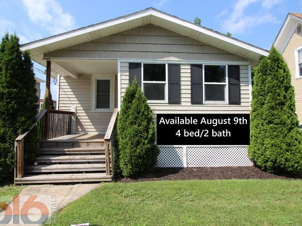813 Douglas St NW
