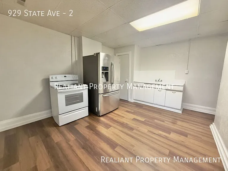 929 State Ave #2 — Photo 9