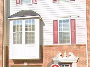 22899 Chestnut Oak Ter, Sterling, VA 20166