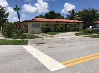 995 W 69th Pl, Hialeah, FL 33014