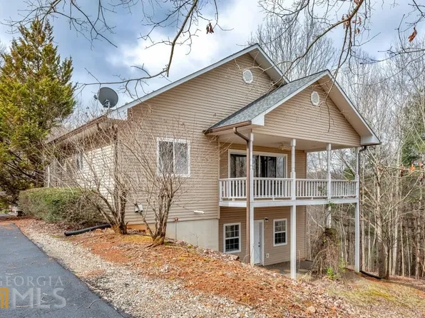 1105 Forest View Dr, Hiawassee, GA 30546