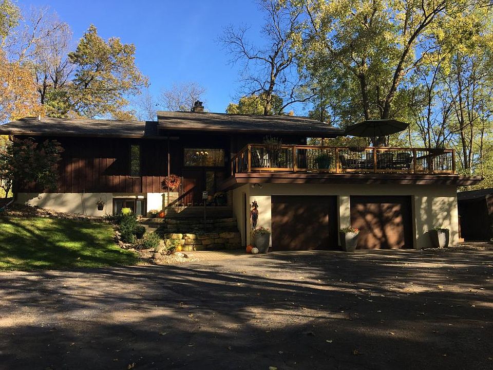 1st image of W5090 Highland Pl