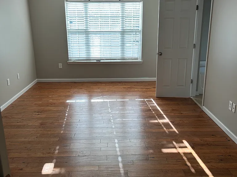 436 Lazy Creek Ln — Photo 12
