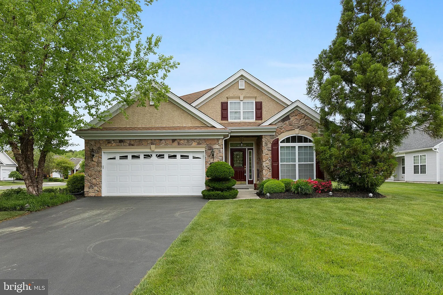 357 Bittlewood Ave photo 1