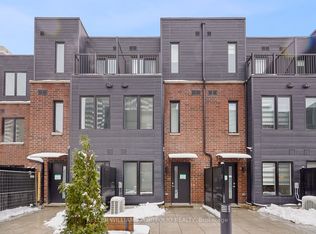 3069 Pharmacy Ave #4, Toronto, ON M1W 2H1