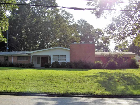 555 S Main St, Monticello, AR 71655