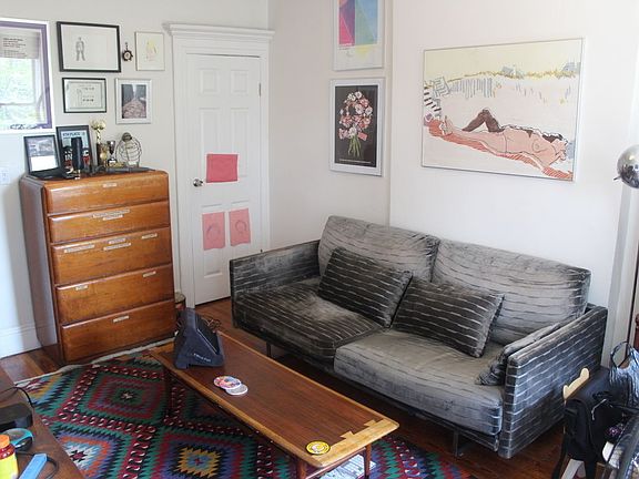 5th image of 191 16th St APT 3