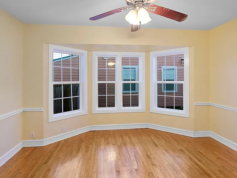 406 Southern St — Photo 14