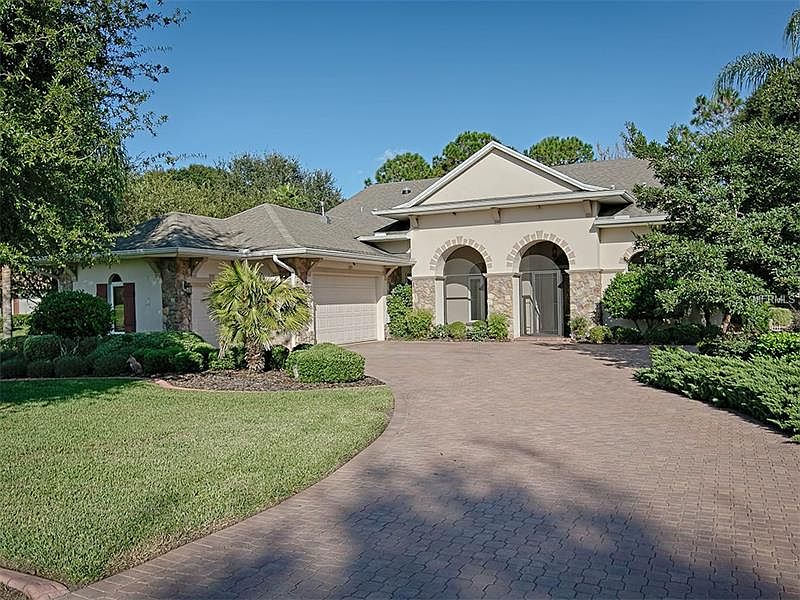 1st image of 39124 Treeline Dr