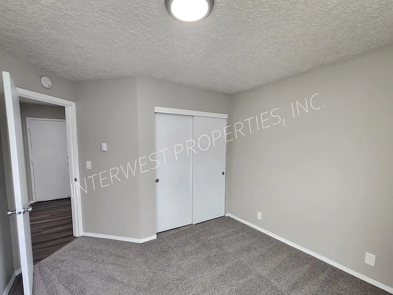 1525 SW 14th Ave #6 — Photo 15