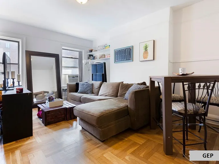 313 1st Ave #2 — Photo 3