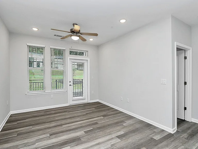 520 Tom Hunter Rd — Photo 30