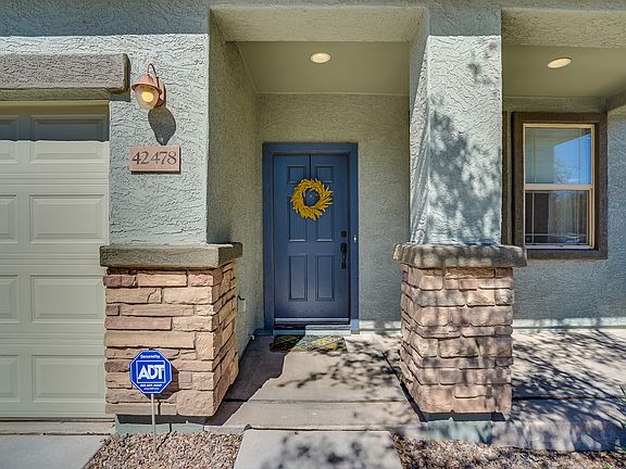 2nd image of 42478 W Somerset Dr