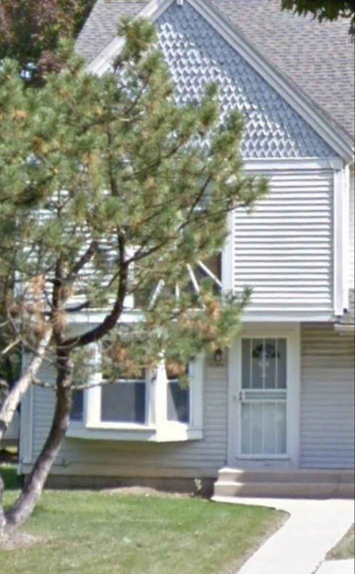 2344 N Grant Blvd, Milwaukee, WI 53210 Zillow