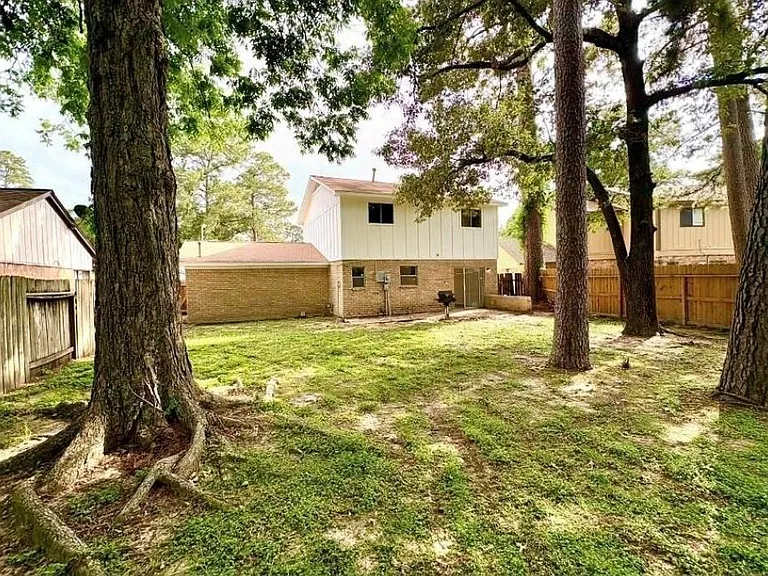 24022 Spring Briar Ln — Photo 19