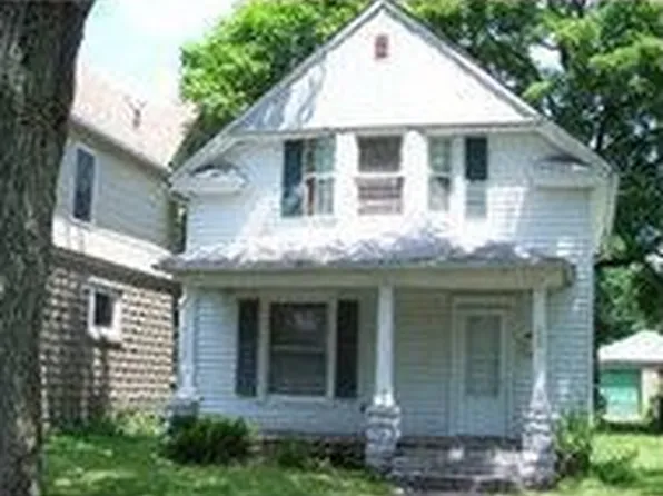 309 E Bowman St, South Bend, IN 46613