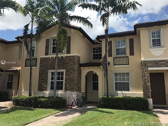 2nd image of 3320 NE Thirteen Circle Dr #111-23