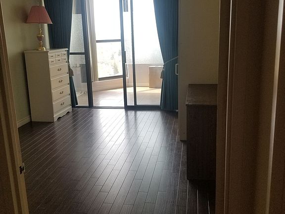 2nd image of 33 Elmhurst Ave #2106