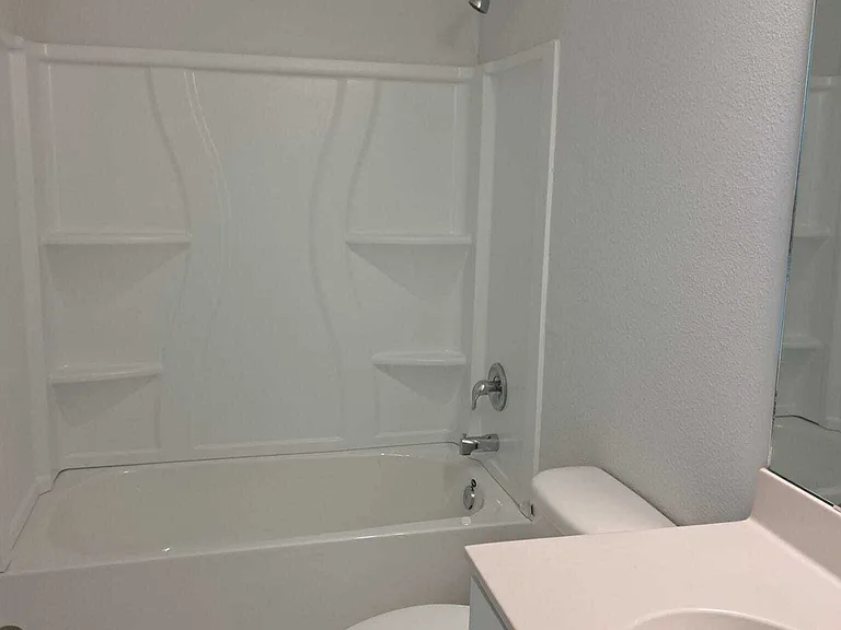 318 Brandon Lakes Dr #1 — Photo 14