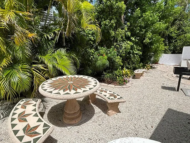 17 Pompano Ave — Photo 30