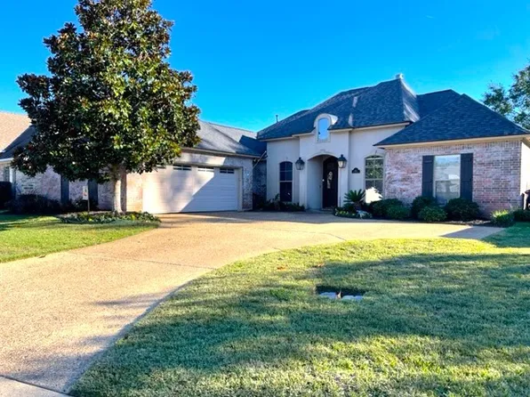 520 Grand Oaks Dr, Shreveport, LA 71106