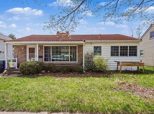 306 Sanson St, Bay City, MI 48706