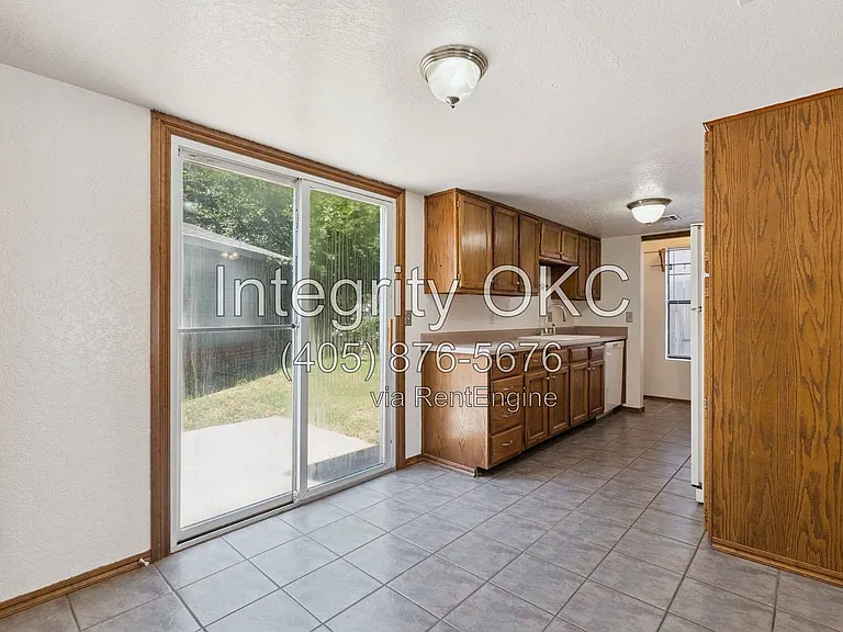 413 Manner Park Ave — Photo 16