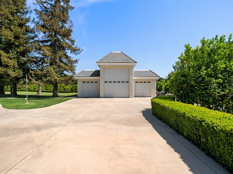 6952 Solano Verde Dr — Photo 50